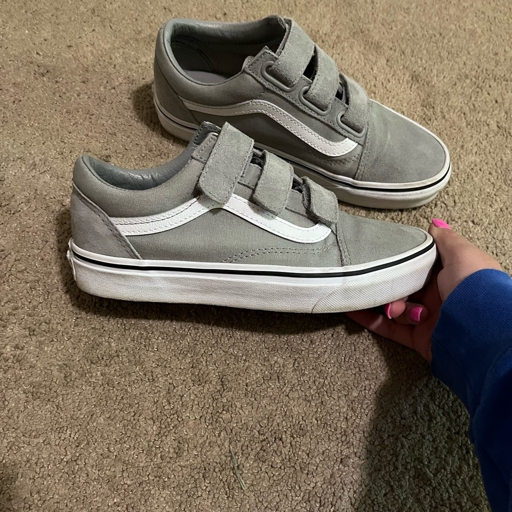 LIKE NEW - Velcro strap vans